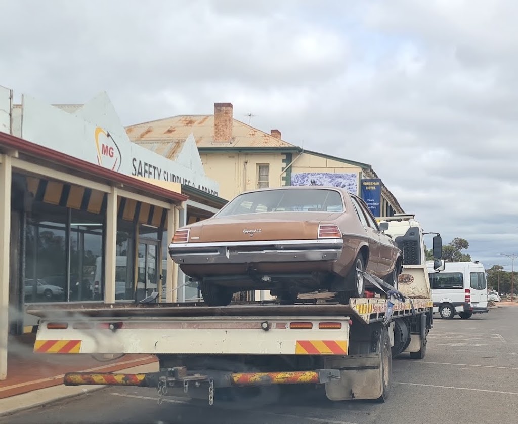 Tulla Service Centre | 103 Roberts St, Norseman WA 6443, Australia | Phone: 0439 044 938