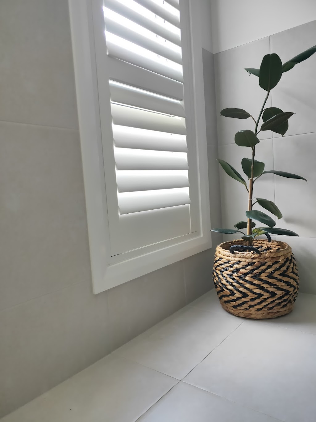 Hunter Valley Smart Shutters | 26 Christopher Rd, Lochinvar NSW 2321, Australia | Phone: 1300 464 877