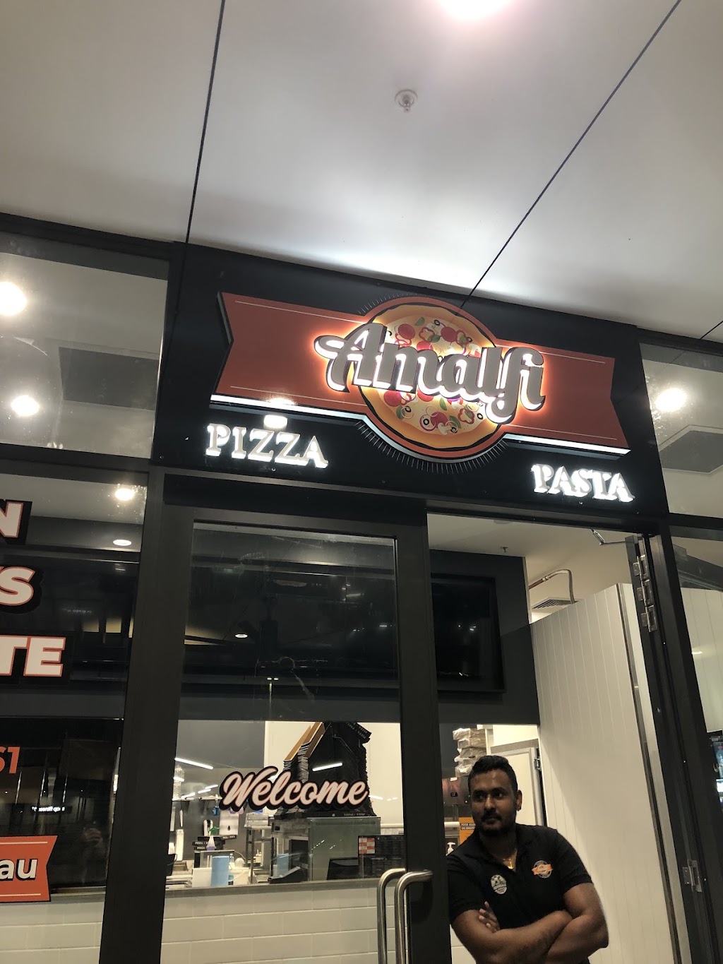 Amalfi Pizza & Pasta - Bellmere | Shop T07/96-110 Bellmere Rd, Bellmere QLD 4510, Australia | Phone: (07) 5499 1161