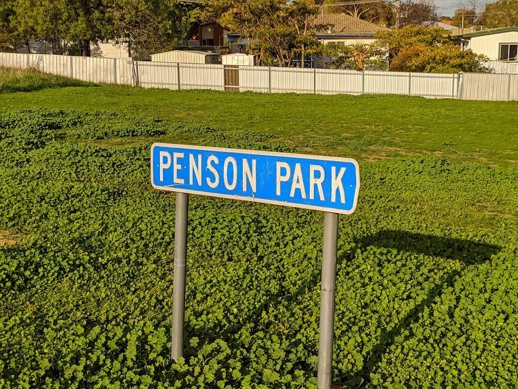 Penson Park | park | Hargreaves Cres, Young NSW 2594, Australia