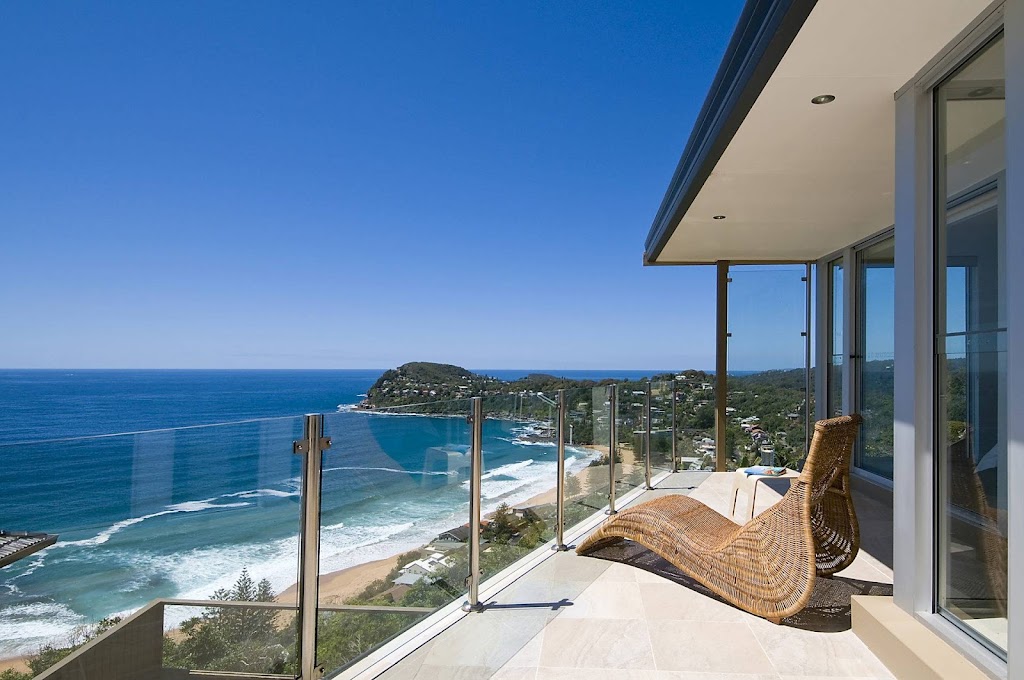 Beach Panorama - Palm Beach Holiday Rentals | 3 Norma Rd, Palm Beach NSW 2108, Australia | Phone: (02) 9974 5688