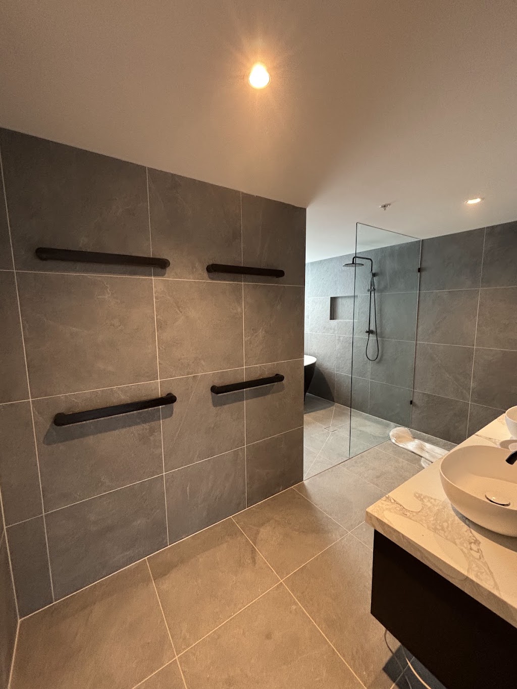 IQ ELECTRICAL VIC | 2 Evelyn St, Whittlesea VIC 3757, Australia | Phone: 0429 015 999