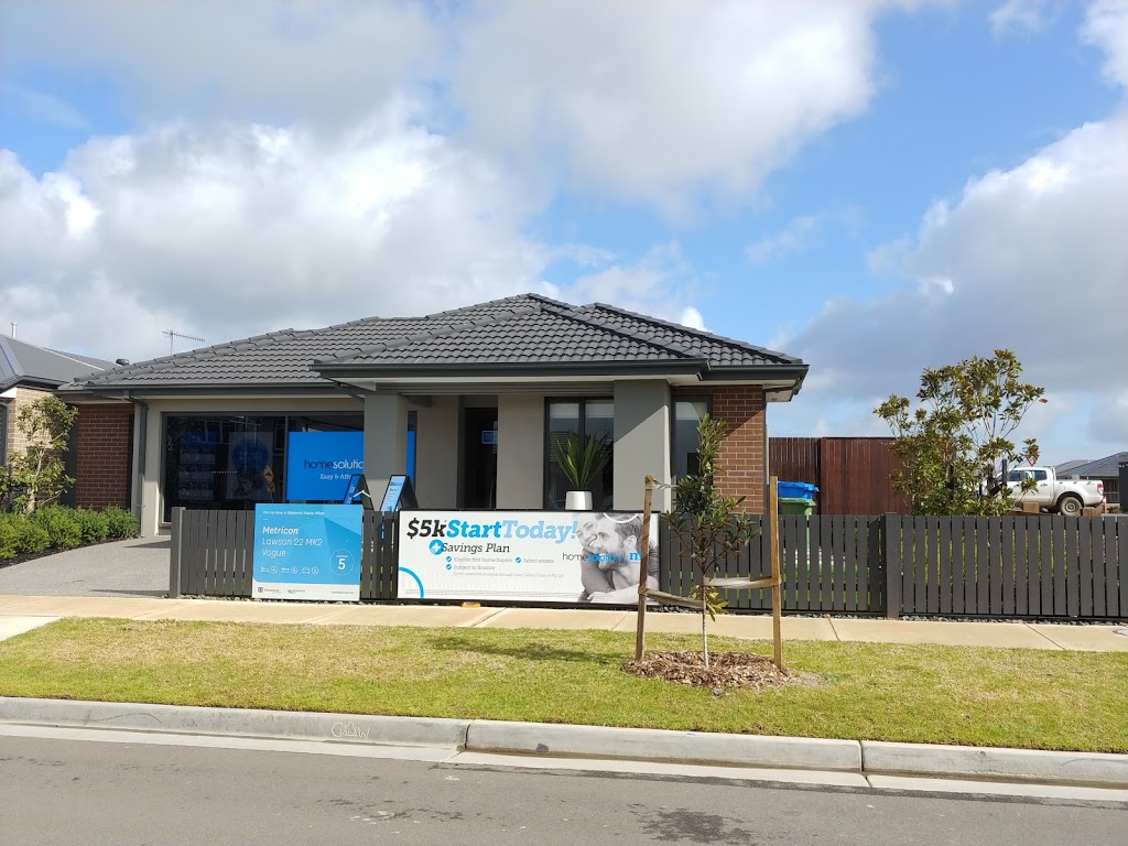 Metricon Homes Clyde - Edgebrook |  | 98 Adriatic Cct, Clyde VIC 3978, Australia | 131055 OR +61 131055