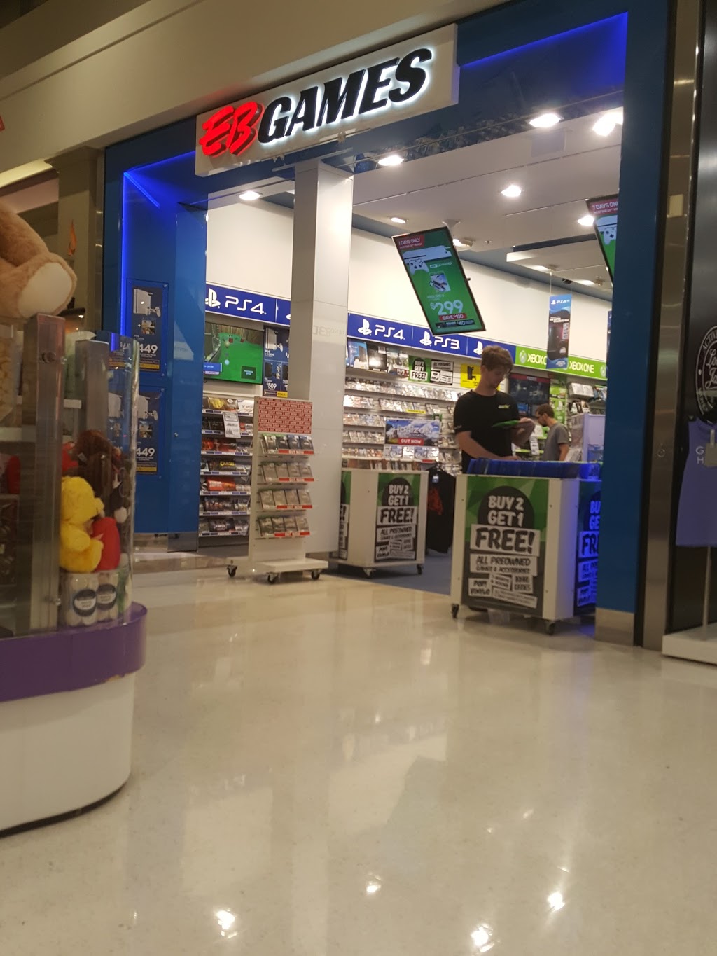 EB Games Helensvale | Westfield, 1021 Gold Coast Hwy & Pacific Motorway, Helensvale QLD 4212, Australia | Phone: (07) 5561 8166