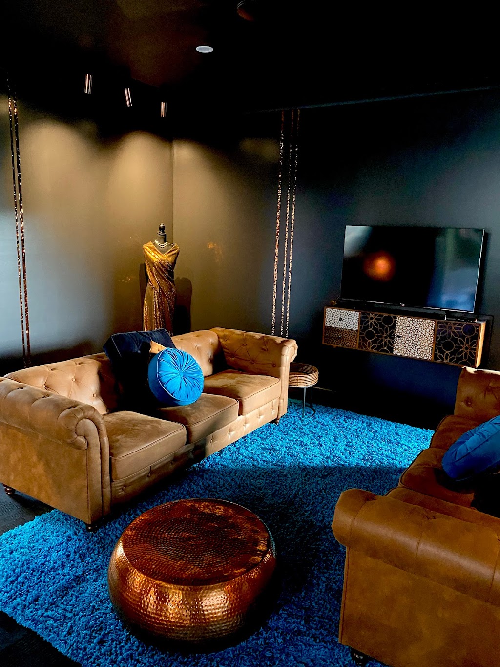 Port Cygnet House | 26 Pambulla Rd, Nicholls Rivulet TAS 7112, Australia | Phone: 0412 767 769