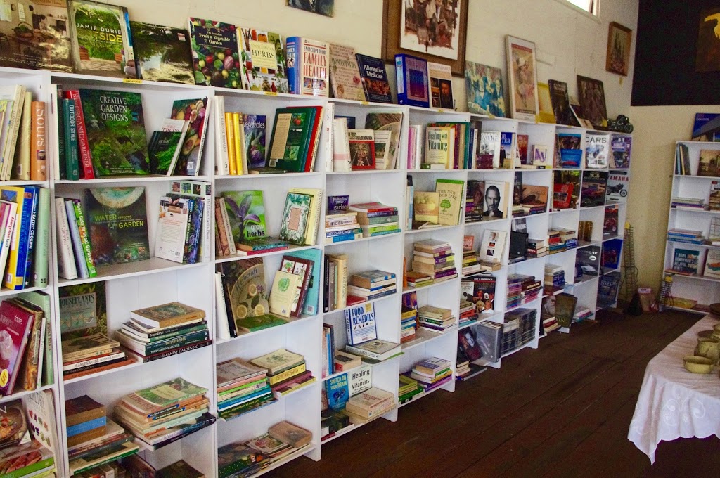 Rafters Of Harrisville | book store | 31 Queen St, Harrisville QLD 4307, Australia | 0490950083 OR +61 490 950 083