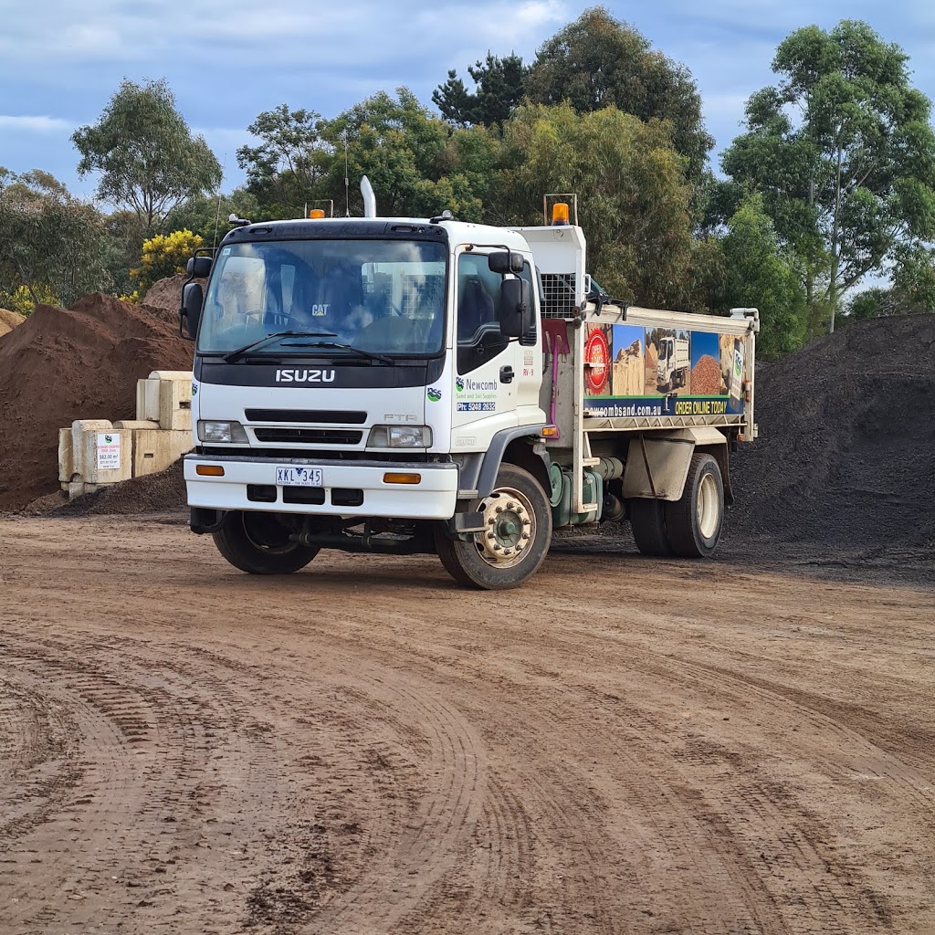 Newcomb Sand & Soil Supplies | general contractor | 295 Bellarine Hwy, Moolap VIC 3221, Australia | 0352482632 OR +61 3 5248 2632