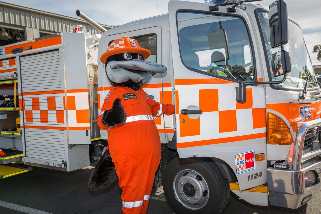 VICSES Craigieburn Unit | 151A Craigieburn Rd, Craigieburn VIC 3064, Australia | Phone: 13 25 00