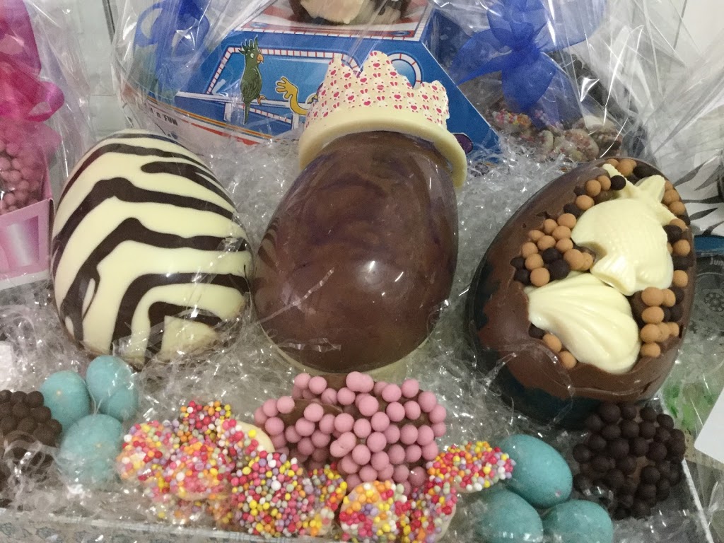 Minlaton Chocolaterie | bakery | 38 Main St, Minlaton SA 5575, Australia | 0888532935 OR +61 8 8853 2935