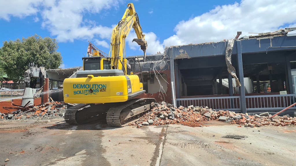 Demolition Solutions Tasmania | 25 Jannah Ct, Mornington TAS 7018, Australia | Phone: (03) 6244 8055