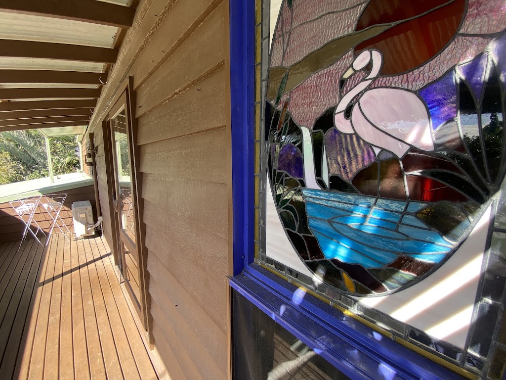 Sandy Beach Bungalow | Level 1/94 Diamond Head Dr, Sandy Beach NSW 2456, Australia | Phone: 0414 469 374