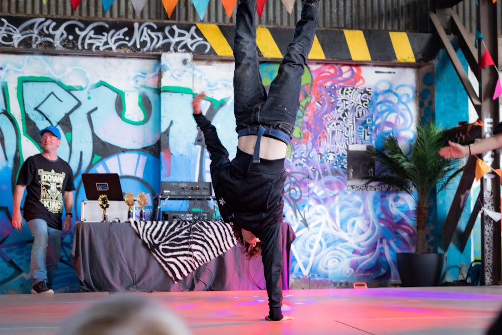 Movement Zone Dance Studio | 35 Etty St, Castlemaine VIC 3450, Australia | Phone: 0402 087 949