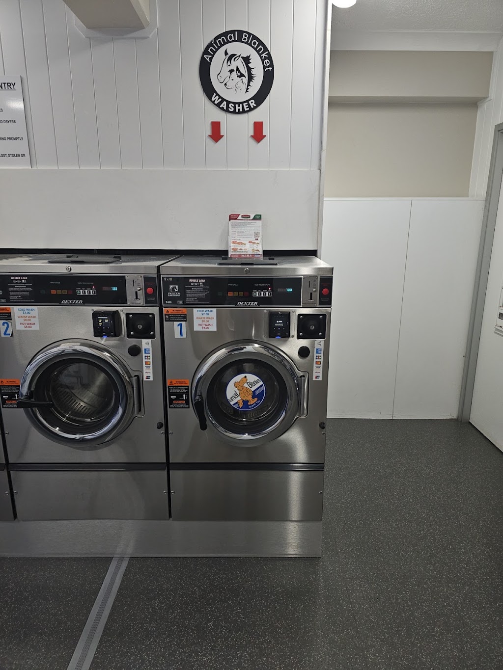 Waves Laundromat Miami | Ste 4/2098 Gold Coast Hwy, Miami QLD 4220, Australia | Phone: 0400 881 734
