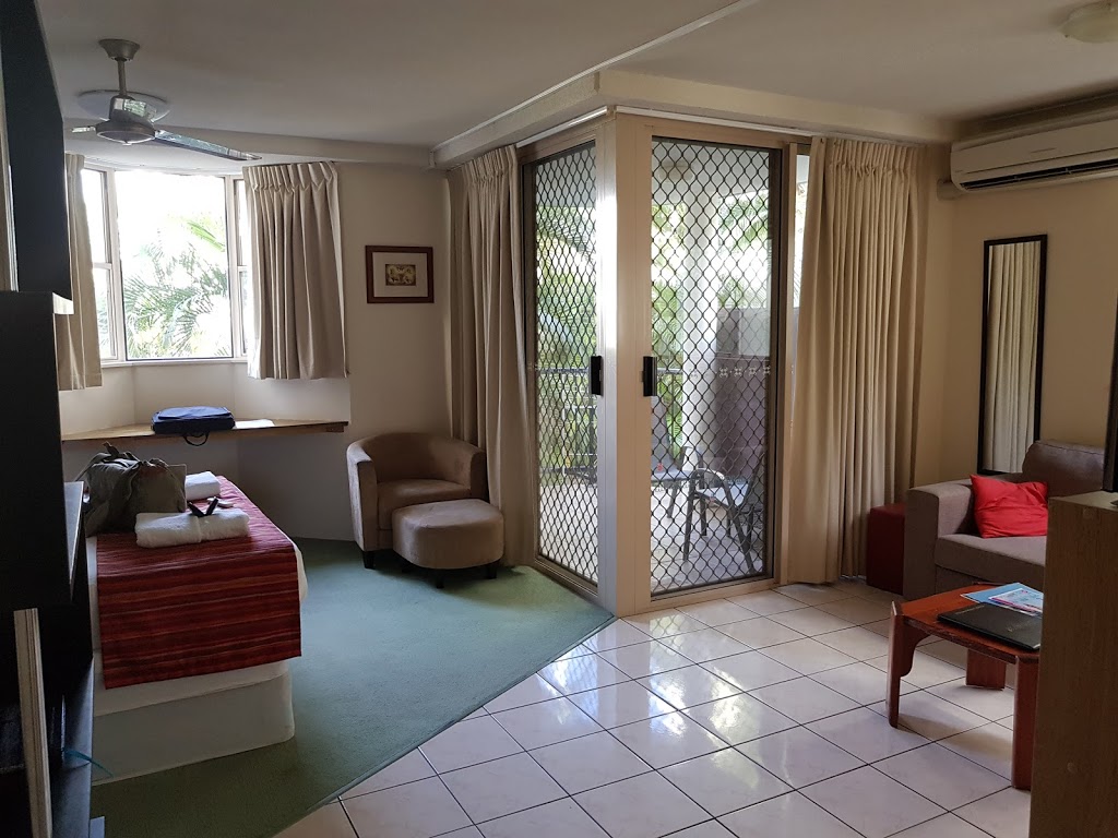 Santalina on Hervey Bay | lodging | 566 Charlton Esplanade, Urangan QLD 4655, Australia | 0741254708 OR +61 7 4125 4708