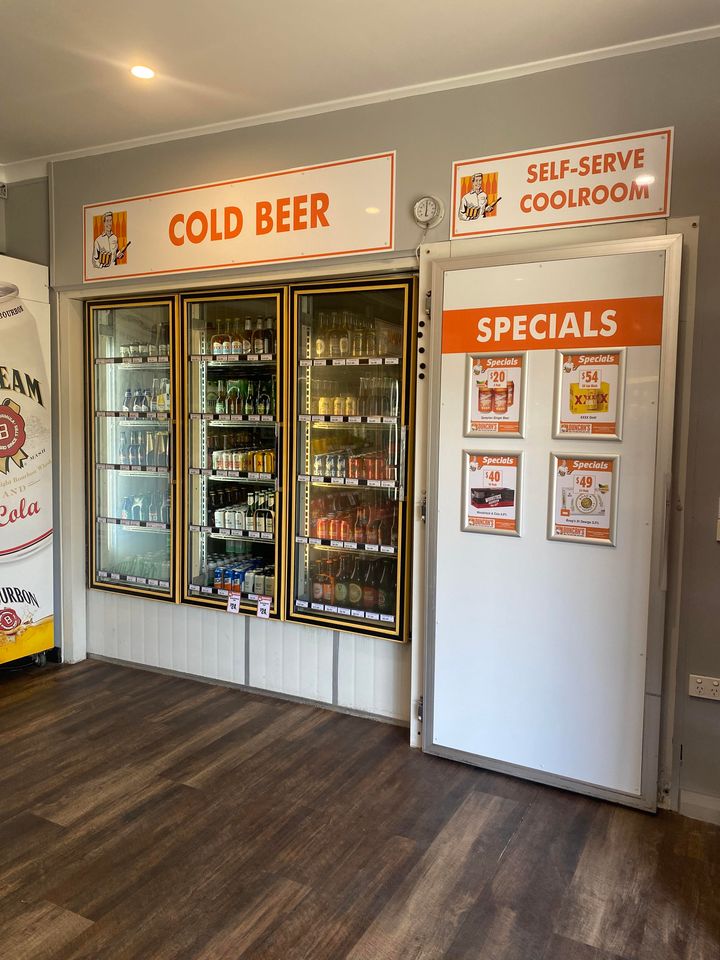 Waterfront Hotel Bottle Shop | 116 Flinders St, W Tamar Hwy, Beauty Point TAS 7270, Australia | Phone: (03) 6710 8008