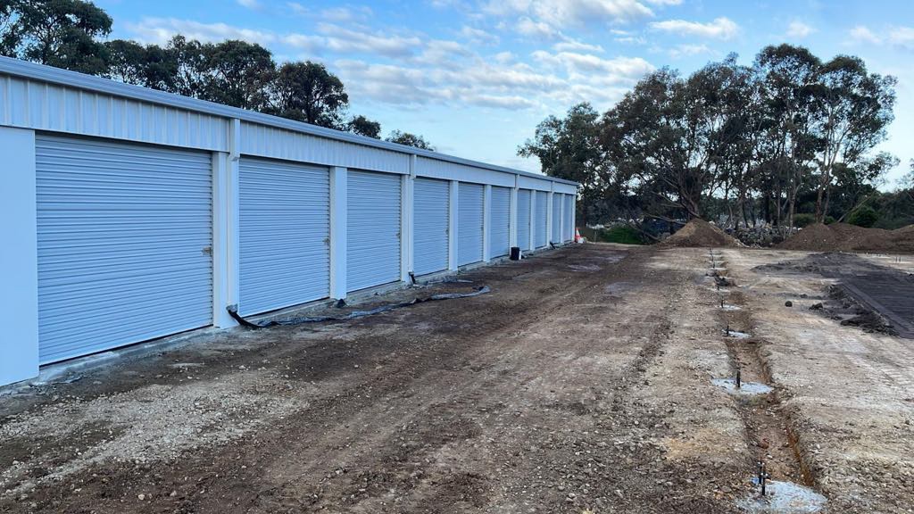 3B Self Storage Bendigo | 18 Fairview Rd, Kangaroo Flat VIC 3555, Australia | Phone: (03) 5454 6600