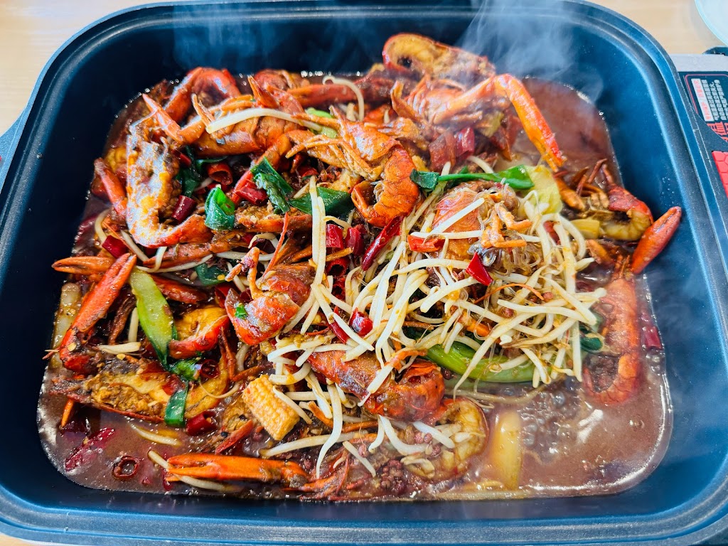 The Moon Chinese Seafood Restaurant 德月舫 | 15/114 Esplanade, Surfers Paradise QLD 4217, Australia | Phone: (07) 5564 6996