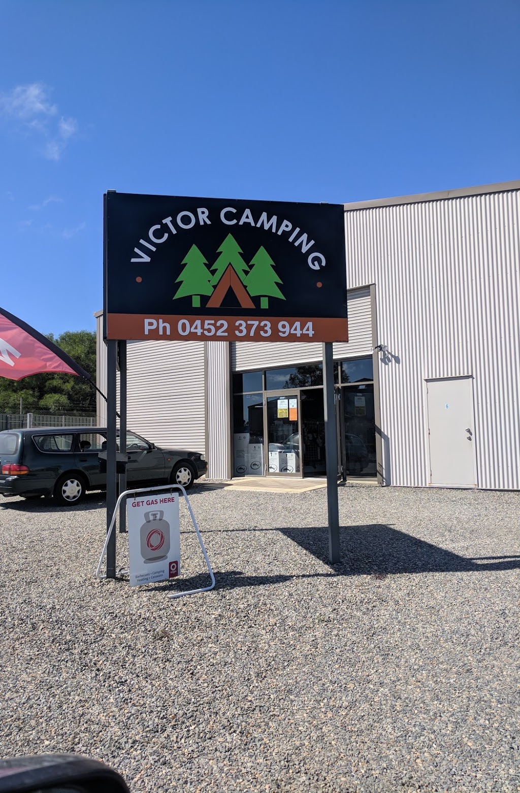Victor Camping Warehouse | store | 6 Lincoln Park Dr, Hindmarsh Valley SA 5211, Australia | 0452373944 OR +61 452 373 944