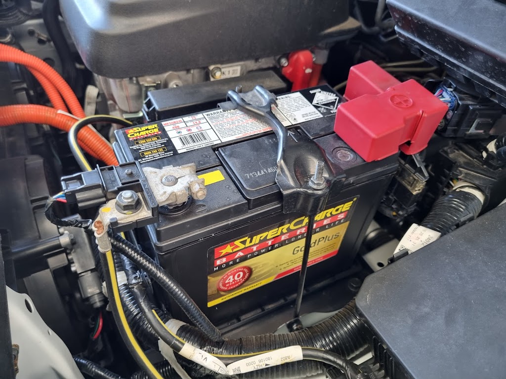 Battery Spot | car repair | 288 Wickham Rd, Moorabbin VIC 3189, Australia | 0395558588 OR +61 3 9555 8588