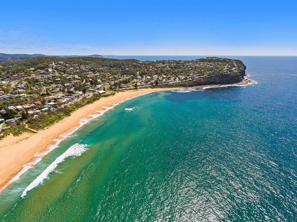 Holiday on the Central Coast | 212 Del Monte Pl, Copacabana NSW 2251, Australia | Phone: 0405 103 077