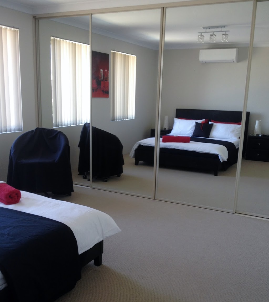 Aaratti House | 3 Miami Way, Jurien Bay WA 6516, Australia | Phone: 0412 425 490