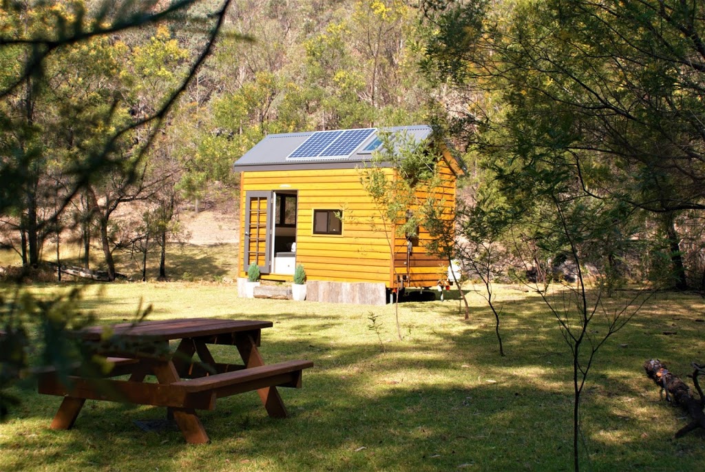 Tiny House - Christopher | lodging | Putty Rd, Howes Valley NSW 2330, Australia