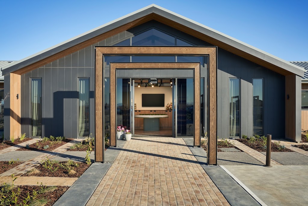 Stockland Halcyon Evergreen | 20S Follett Blvd, Clyde VIC 3978, Australia | Phone: 1800 050 050