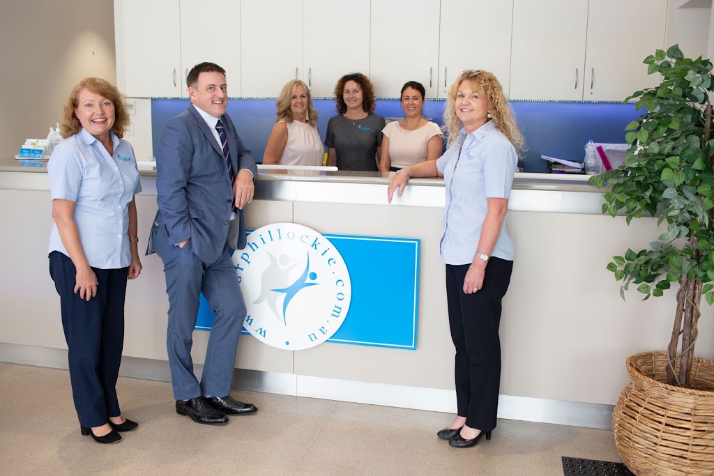 DR. Phil Lockie | 615 Stafford Rd, Stafford QLD 4053, Australia | Phone: (07) 3355 2011