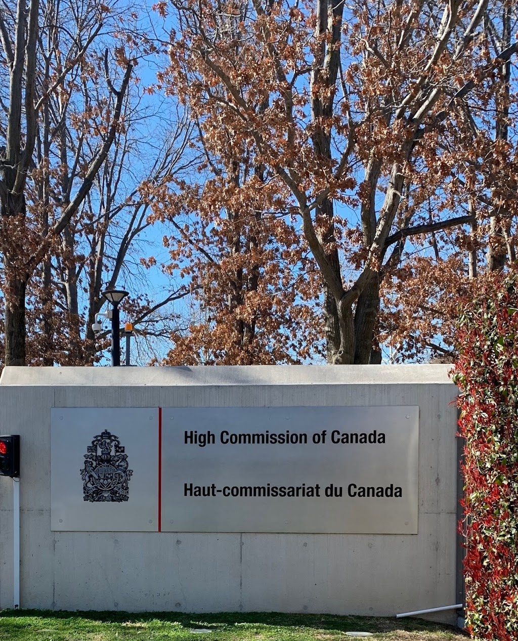 High Commission of Canada in Australia, in Canberra | embassy | Commonwealth Ave, Canberra ACT 2600, Australia | 0262704000 OR +61 2 6270 4000