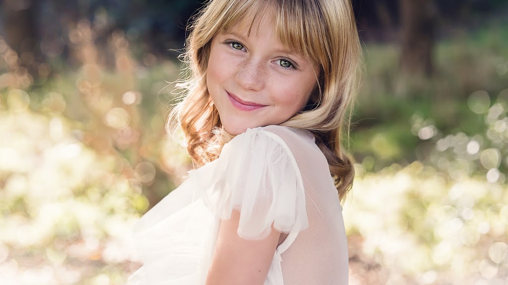 Show the Love Photography | 1 Banff Dr, Curlewis VIC 3222, Australia | Phone: 0424 398 032