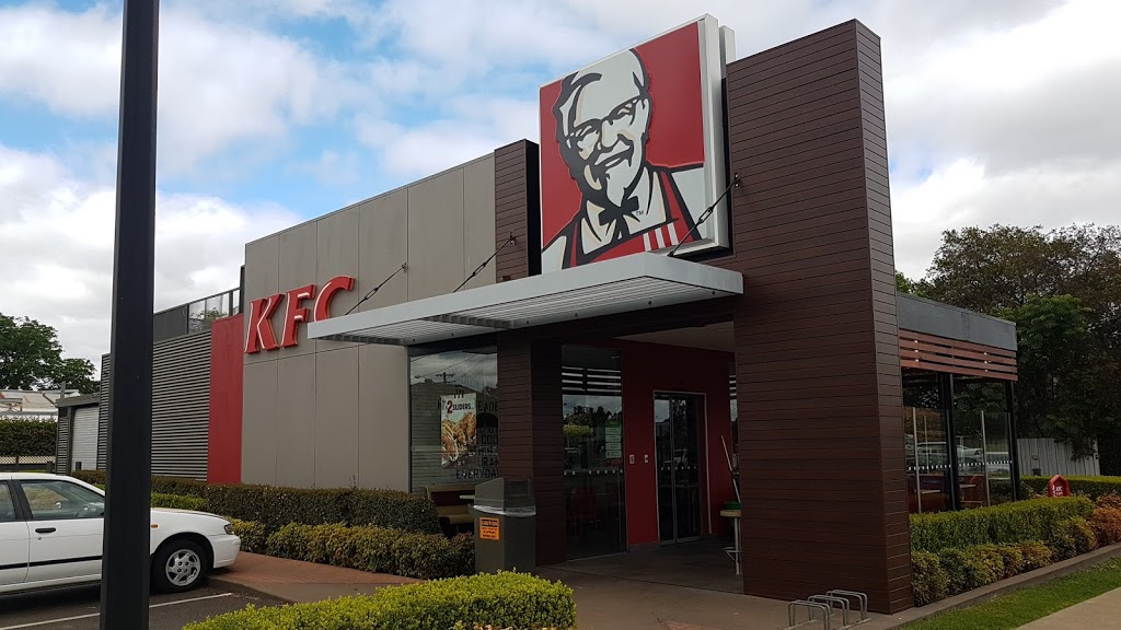 KFC Wellington | meal takeaway | 91 Lee St, Wellington NSW 2820, Australia | 0268454599 OR +61 2 6845 4599