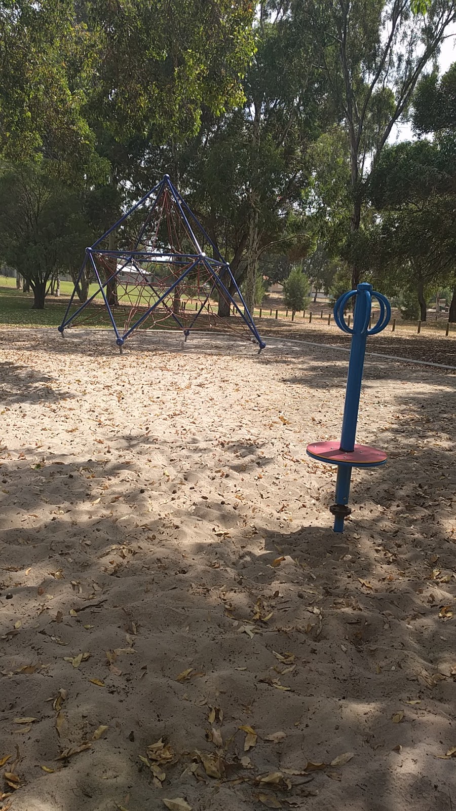 Wheeler Park Reserve and Playground | park | 10/12 Hyam St, Hamilton Hill WA 6163, Australia