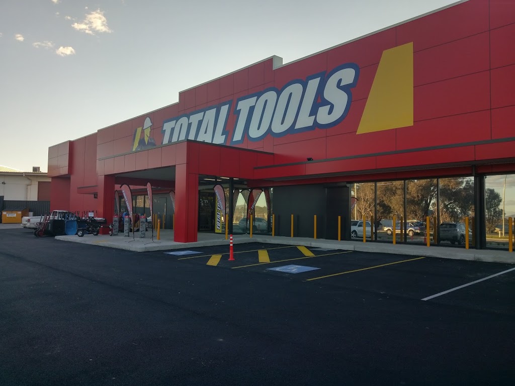 Total Tools Albury | hardware store | 64 Borella Rd, Albury NSW 2640, Australia | 0260514040 OR +61 2 6051 4040