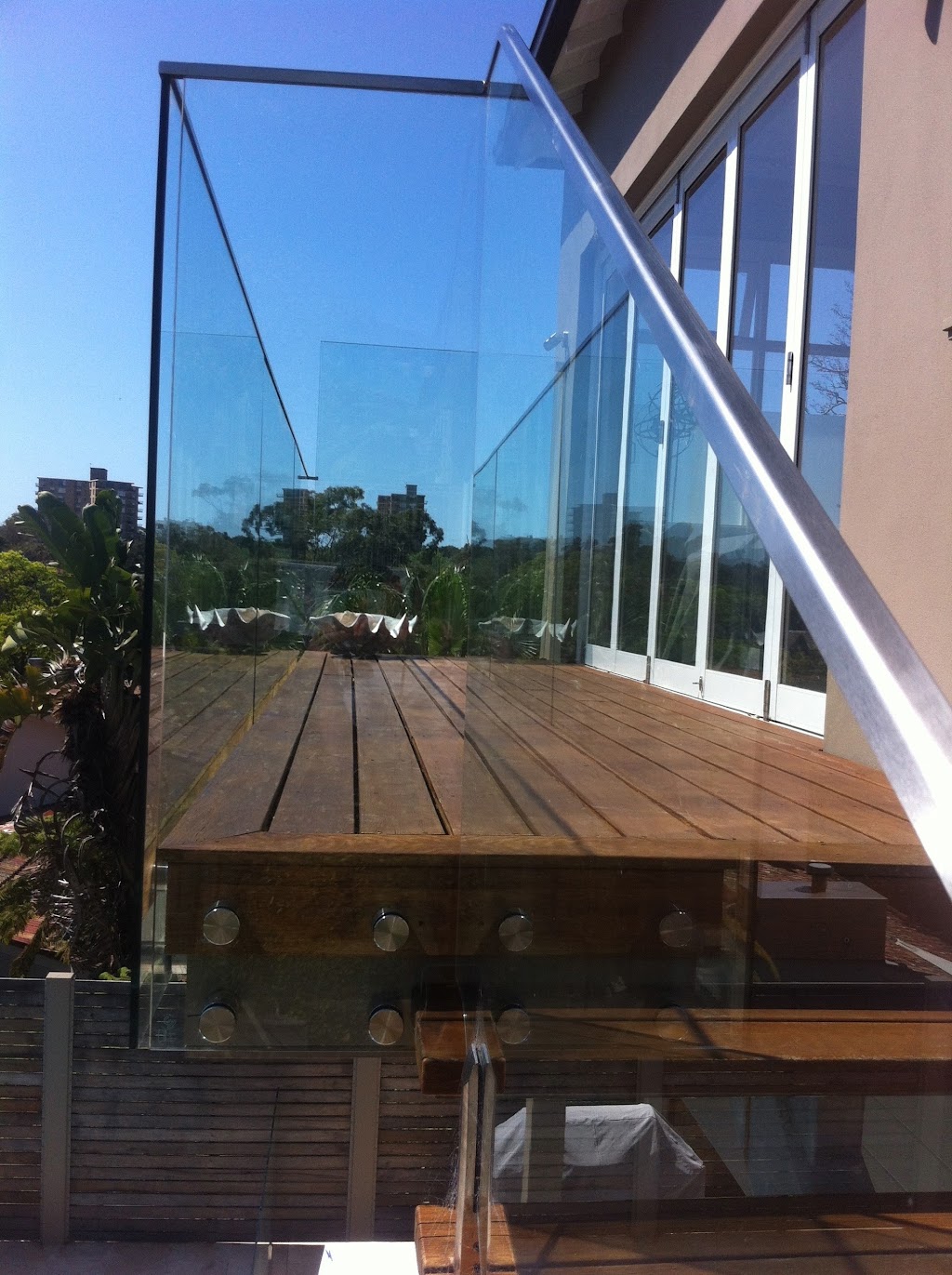 Duncs Frameless Glass | Unit 8/2 Richard Cl, North Rocks NSW 2151, Australia | Phone: 0415 138 862
