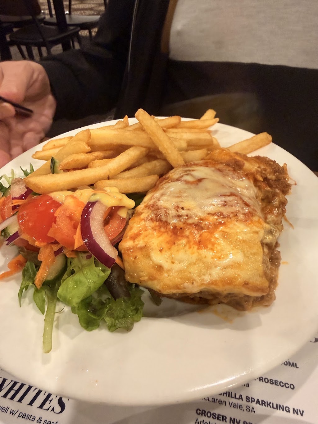 The Andergrove Tavern | 64 Andergrove Rd, Andergrove QLD 4740, Australia | Phone: (07) 4955 5444