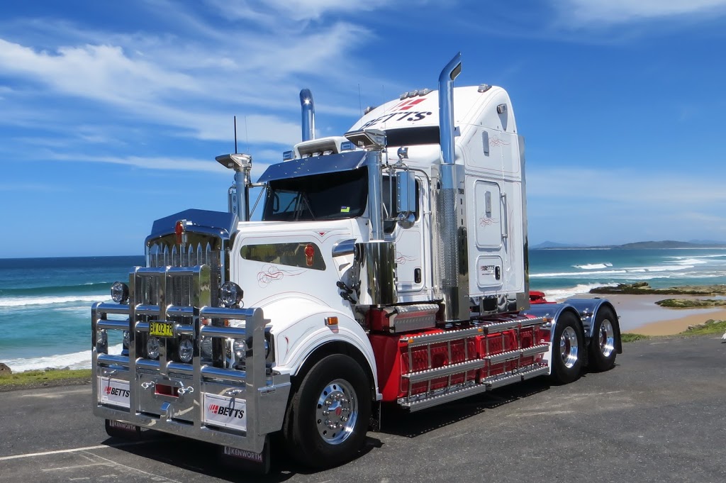 Betts Transport Pty Ltd | 1 Kennington Dr, Tomago NSW 2322, Australia | Phone: (02) 4964 9222