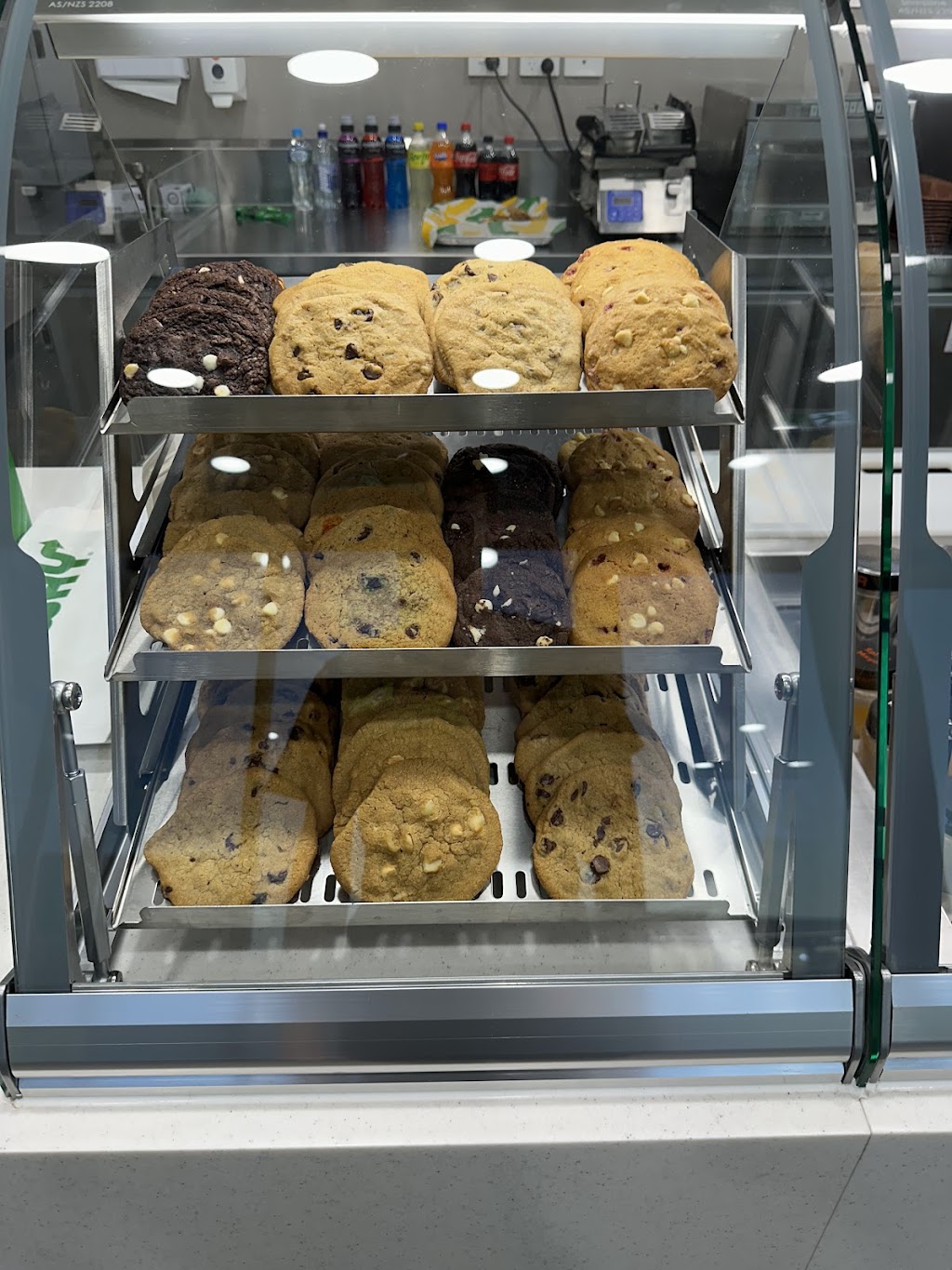 Subway Brendale | Shell Service Centre, 2 Linkfield Connection Road, Brendale QLD 4500, Australia | Phone: (07) 2000 0961