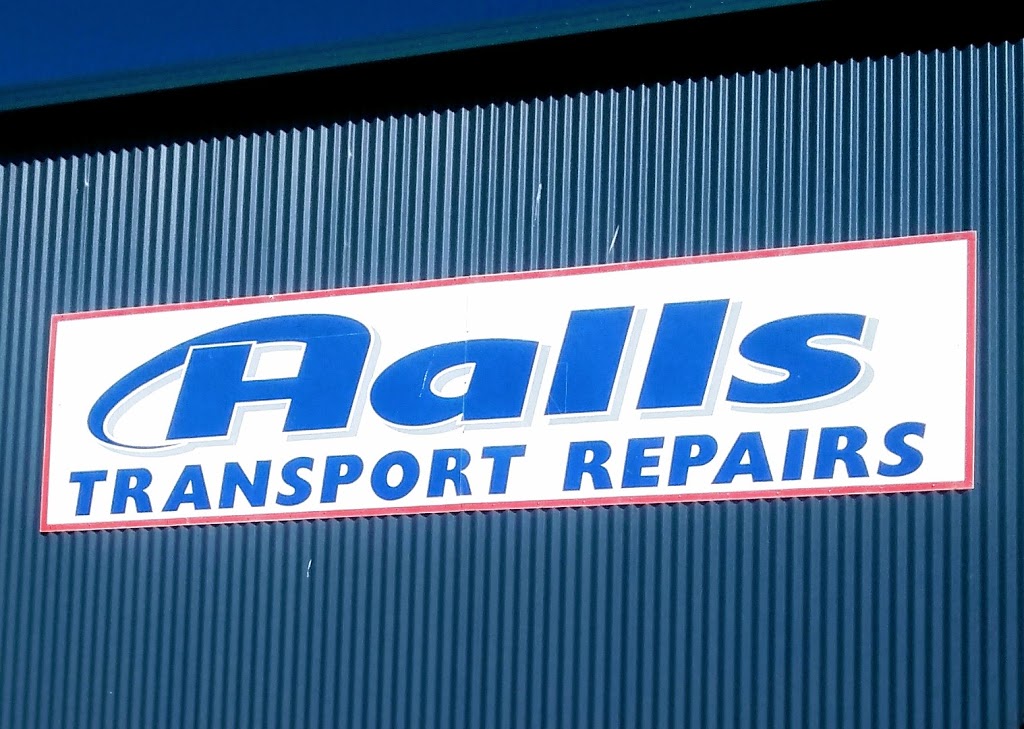 Halls Transport Repairs | 10 Richard Ryan Pl, Dubbo NSW 2830, Australia | Phone: (02) 6882 6060