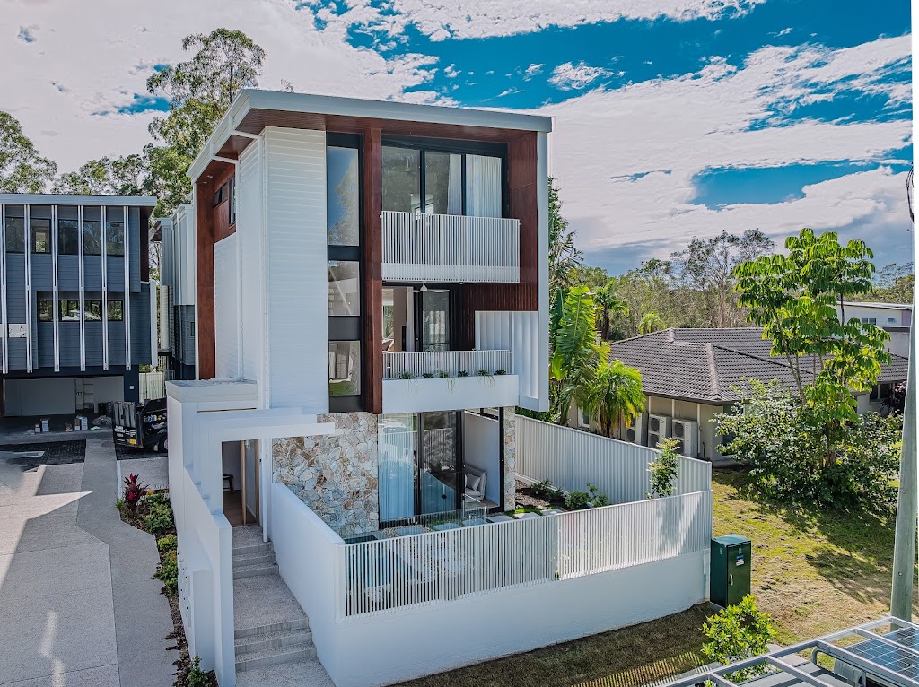 Kai at Cabarita Beach -Villa 3 - Cabarita Beach Accommodation | Residence 3/12 Willow Ave, Bogangar NSW 2488, Australia | Phone: 0421 082 921