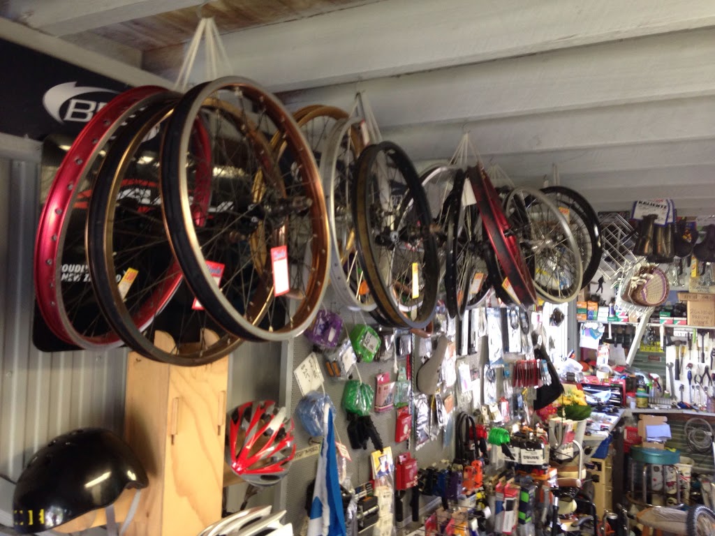 Robs Bicycle Repairs | 77 Smith St, Broulee NSW 2537, Australia | Phone: 0413 000 643