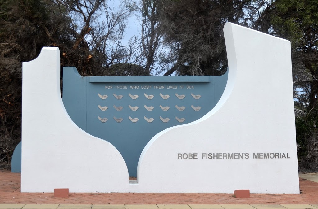 Fishermens Memorial | Robe SA 5276, Australia