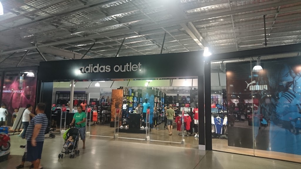 adidas Outlet Store Jindalee | store | 16, Shop T1/3/5 Amazons Pl, Jindalee QLD 4074, Australia | 0733766211 OR +61 7 3376 6211