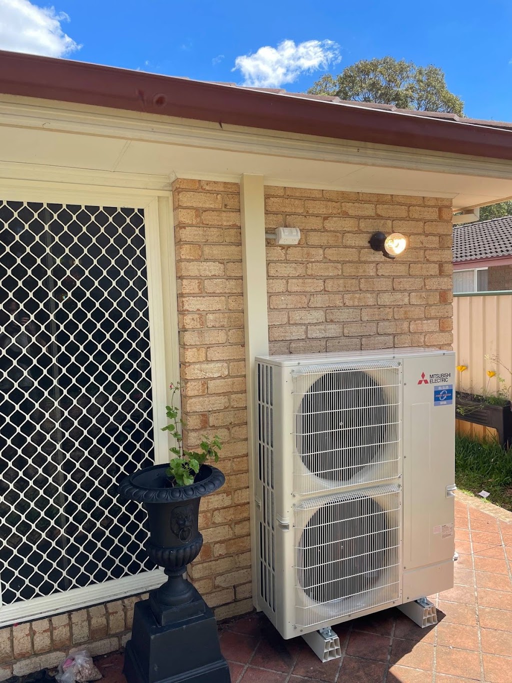 Coastal Air Conditioning | 14 Stockyard Pl, West Gosford NSW 2250, Australia | Phone: (02) 4324 3222