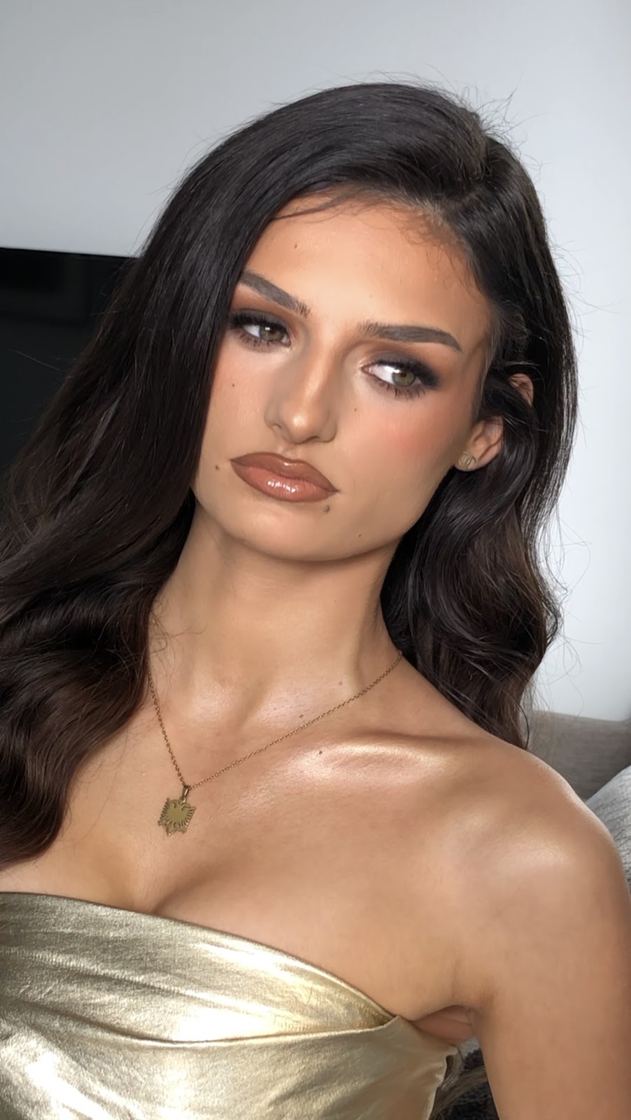 Glow By Aasmi Makeup Artist | 59 Minnesota Rd, Hamlyn Terrace NSW 2259, Australia | Phone: 0410 564 282
