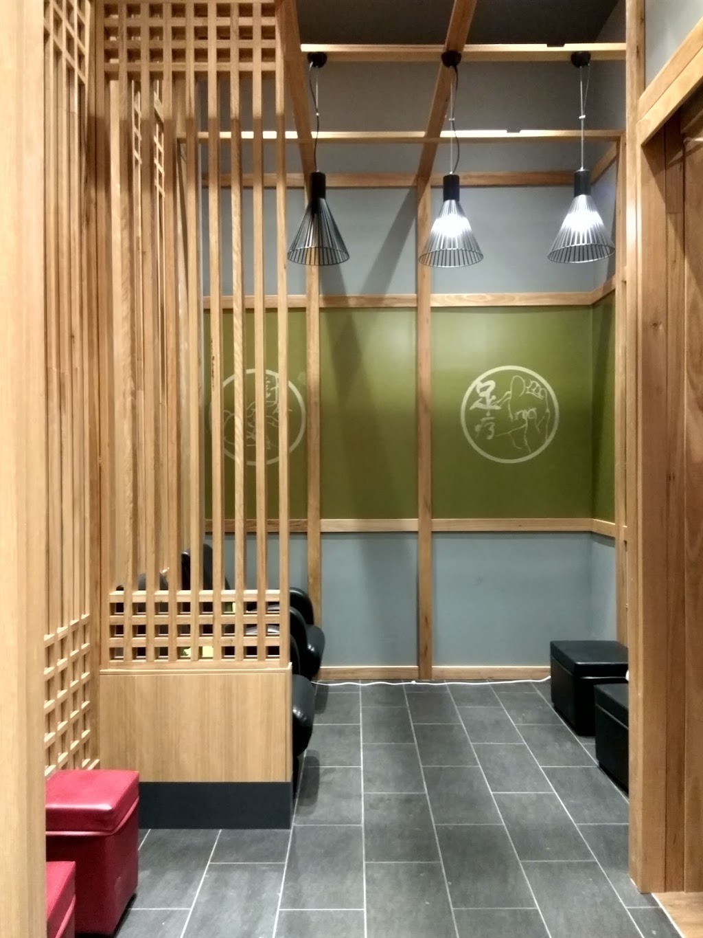 Magic Care Massage | 1 Molly Morgan Dr, East Maitland NSW 2323, Australia | Phone: (02) 4934 8339