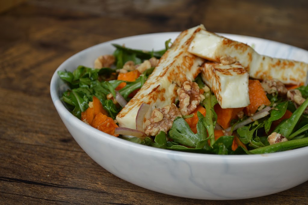 Five Aces Cafe and Bar | 83 Princes Hwy, Yarragon VIC 3823, Australia | Phone: 0418 512 477