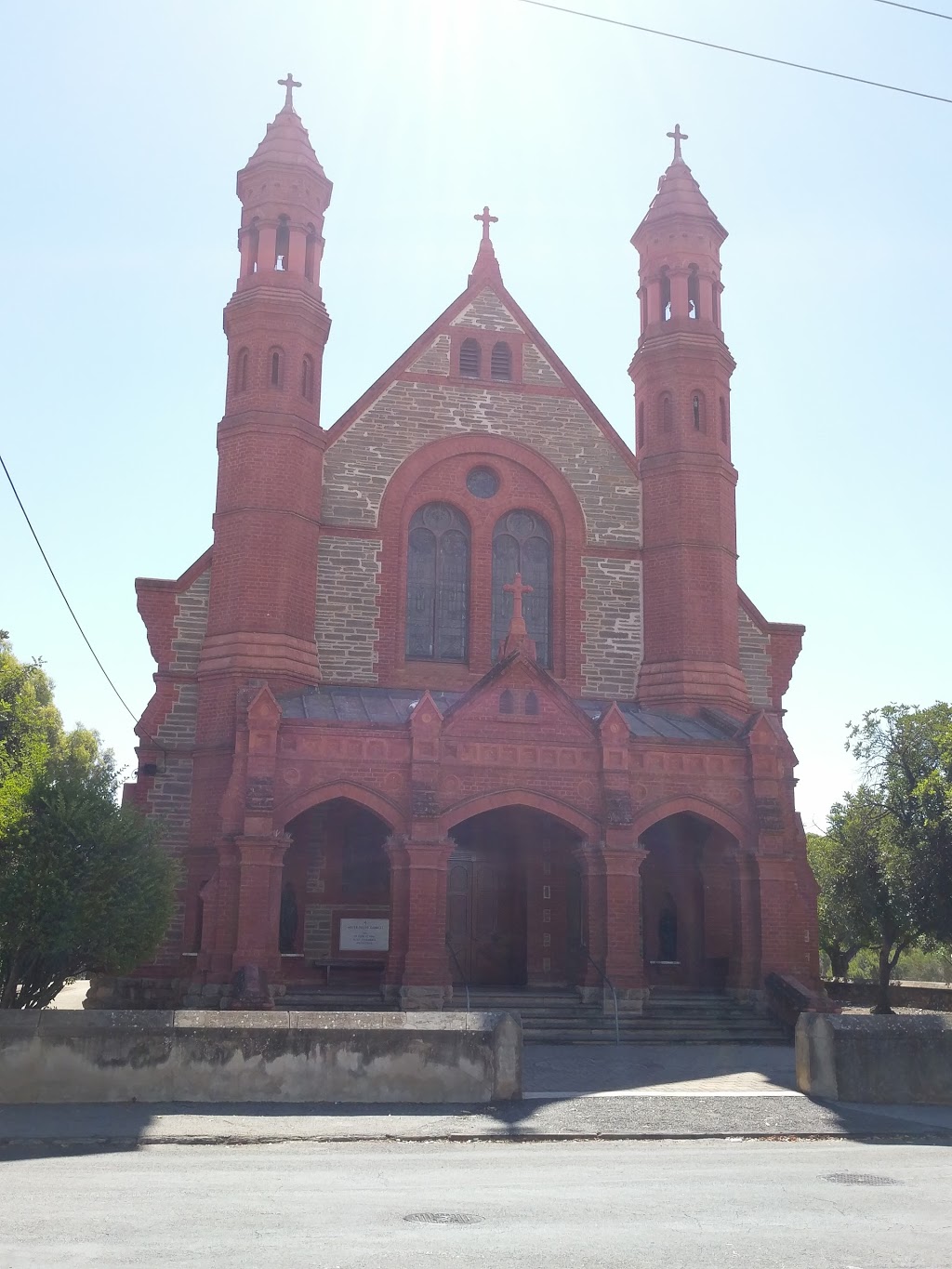 Sts Peter & Paul Catholic Church | church | 1 Parnell St, Gawler SA 5118, Australia | 0885221089 OR +61 8 8522 1089