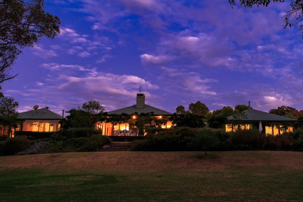 Henty Lodge Bed & Breakfast | 646 Henty Rd, Henty WA 6236, Australia | Phone: 0408 382 975