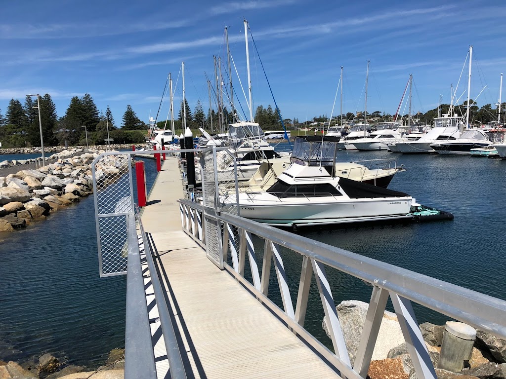 Bermagui Marina |  | 73 Lamont St, Bermagui NSW 2546, Australia | 0264935141 OR +61 2 6493 5141