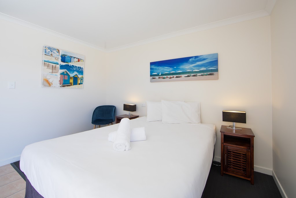 Caboolture Motel | 4 Lower King St, Caboolture QLD 4510, Australia | Phone: (07) 5495 2888